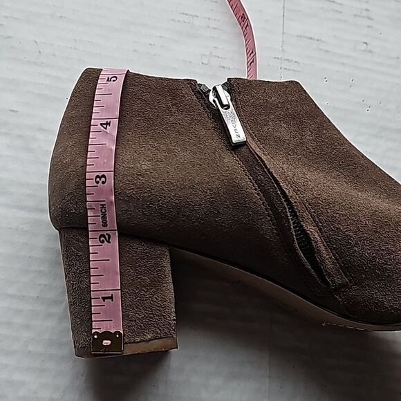 Steve madden pointed toe side zip brown suede booties size 6.5 - Picture 10 of 12